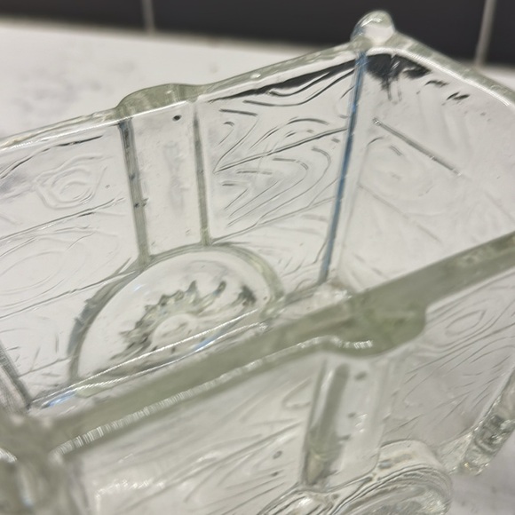 Vintage Large Jeannette Glass Candy Dish, Horse and Cart, - Picture 5 of 10